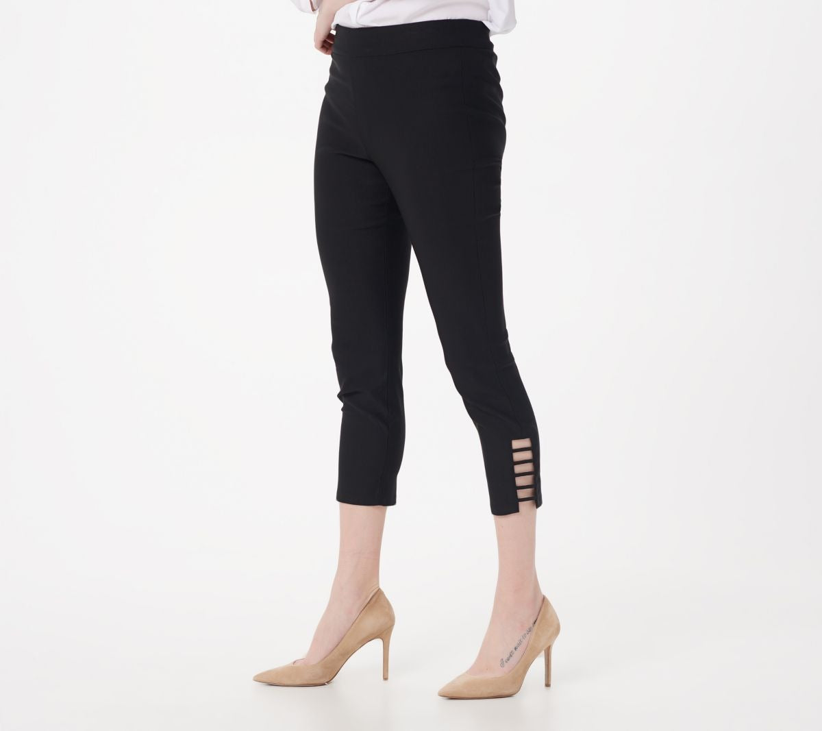 Smooth Stretch Pull-On Crop