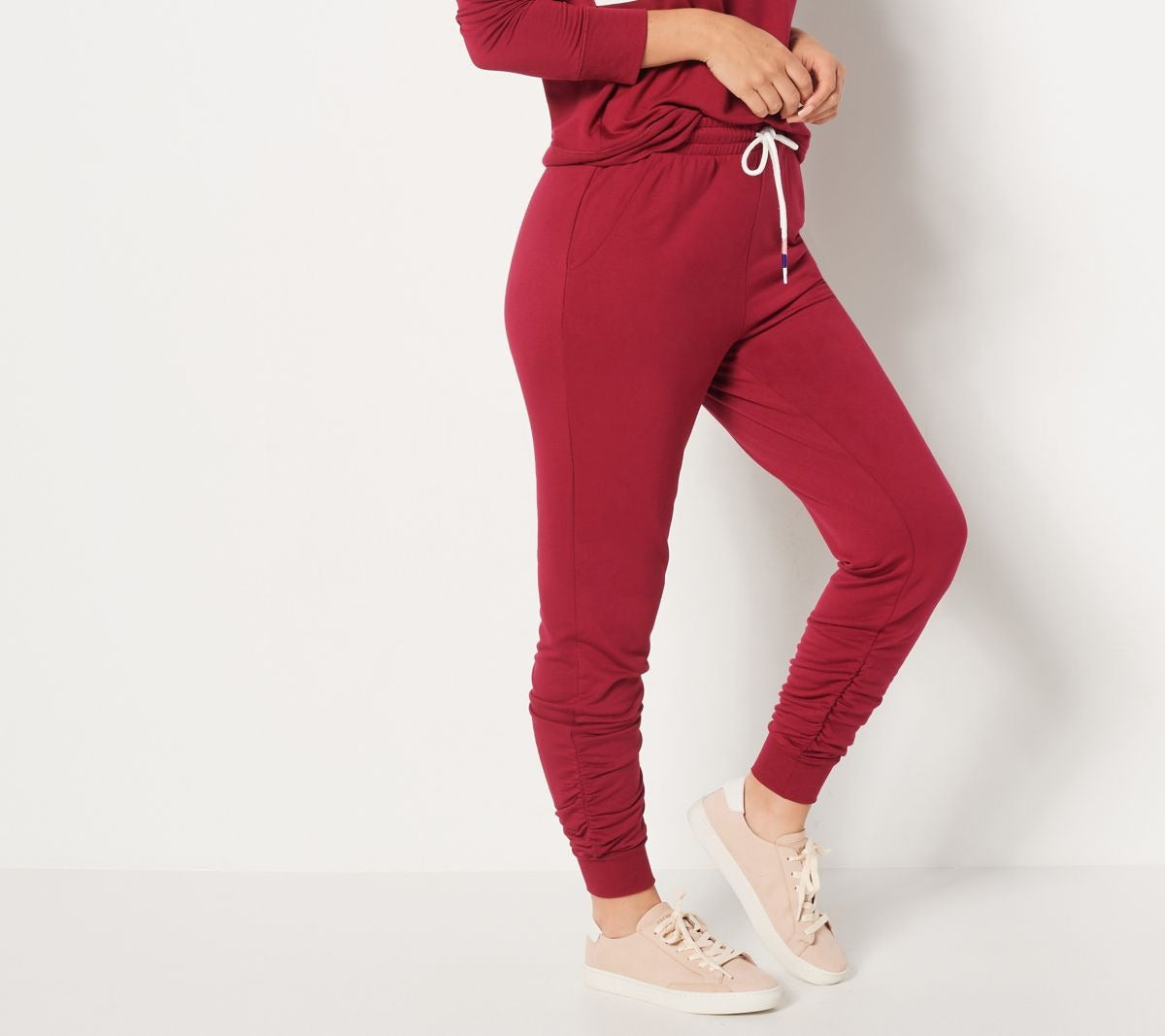 The Malibu Lounge Petite