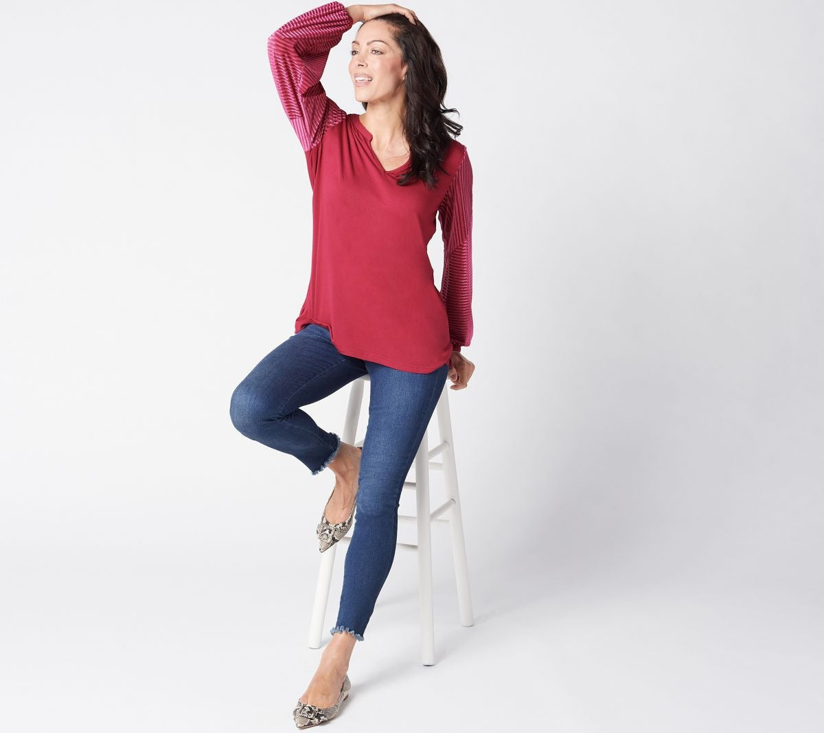 Knit Top with Velvet Shadow