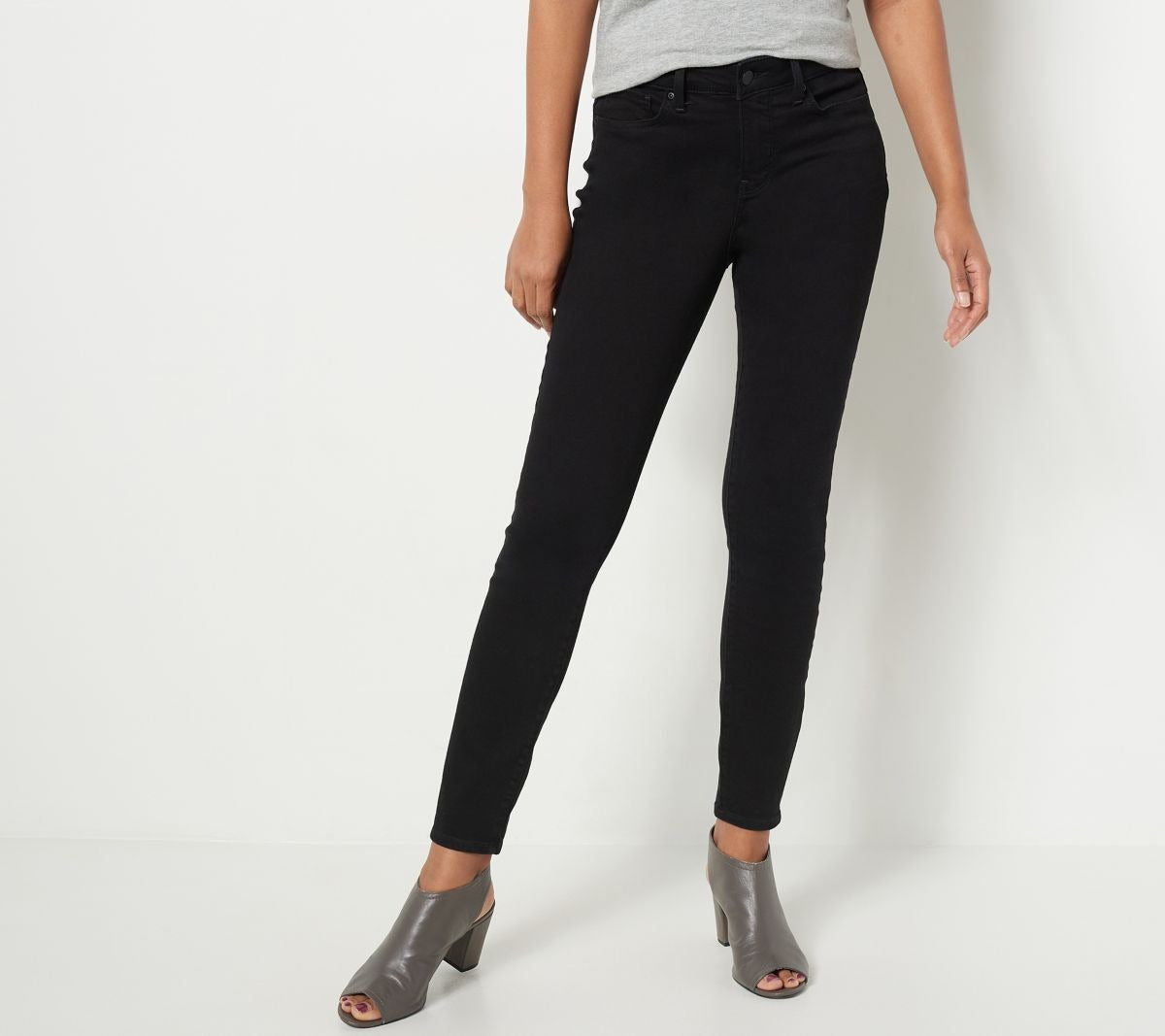 Ami Skinny Jeans- Black