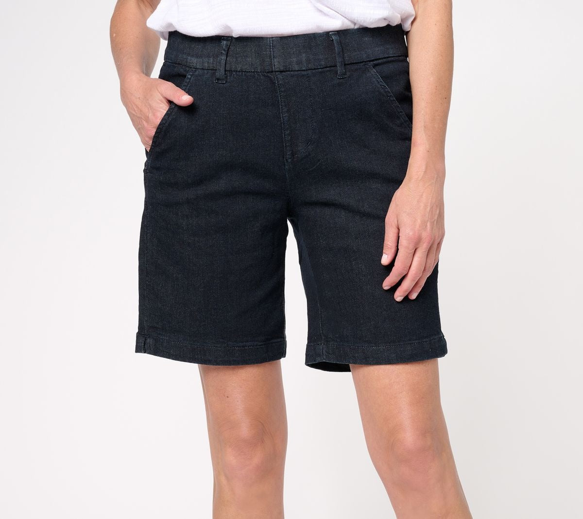 Maddie 8 Short- Adriatic Blue