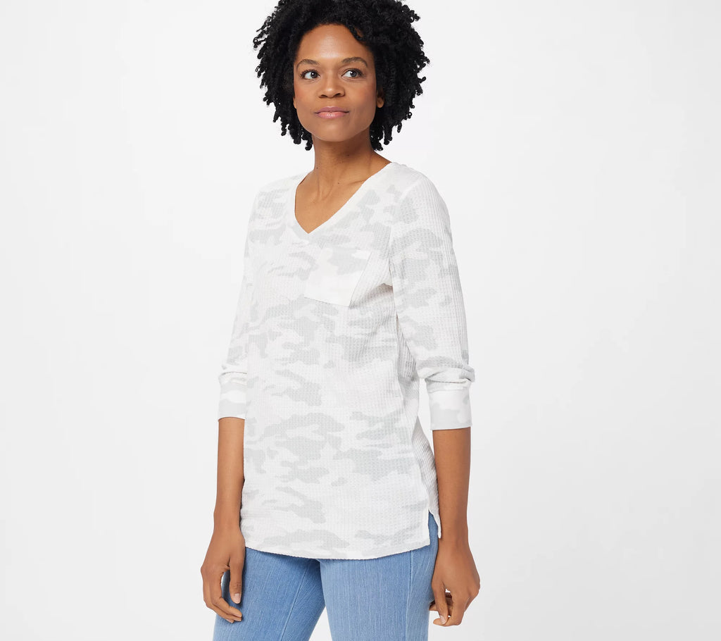 3/4 Sleeve Waffle Knit V-Neck Top