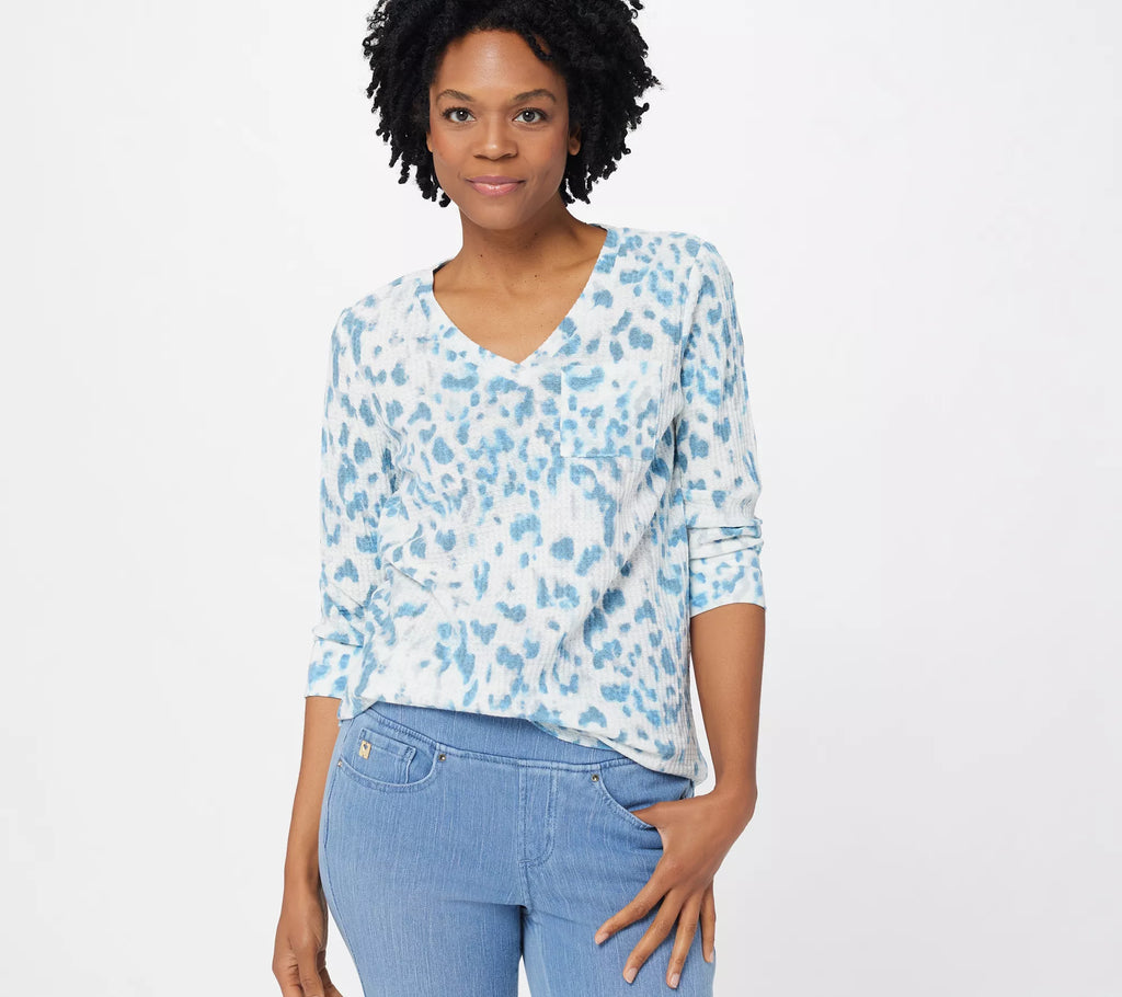 3/4 Sleeve Waffle Knit V-Neck Top