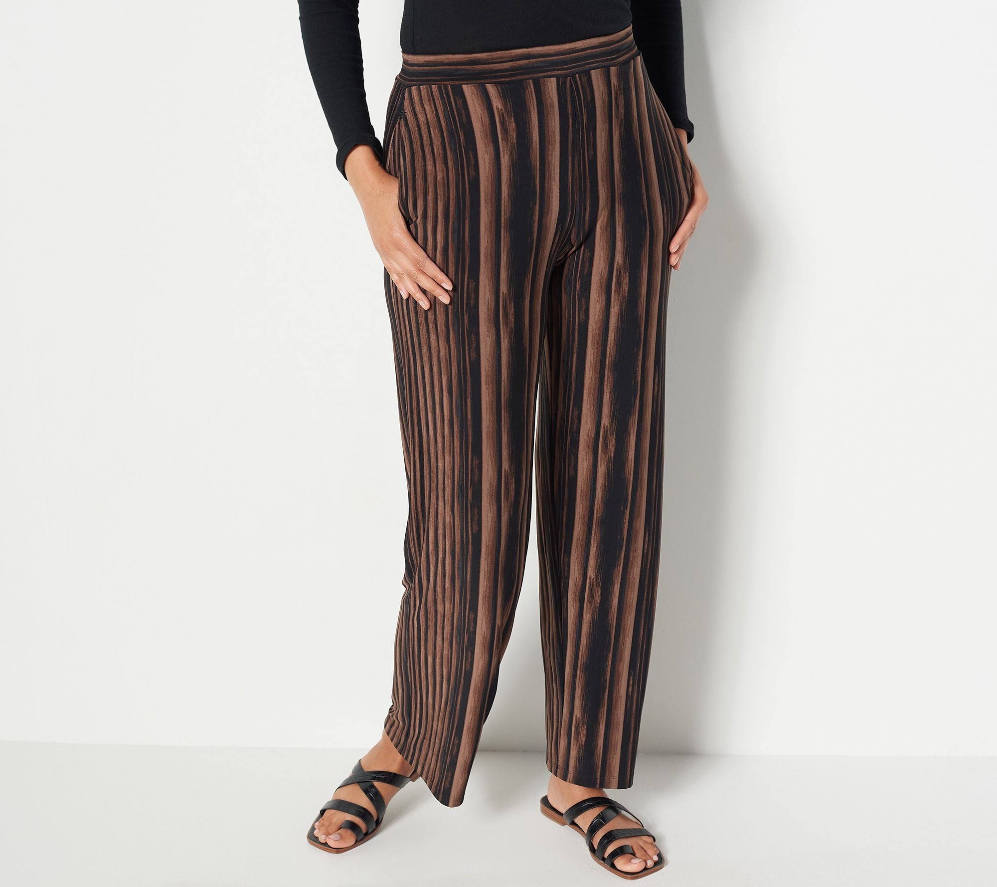 Printed Liquid Knit Pull-On Pant - Mocha/Black