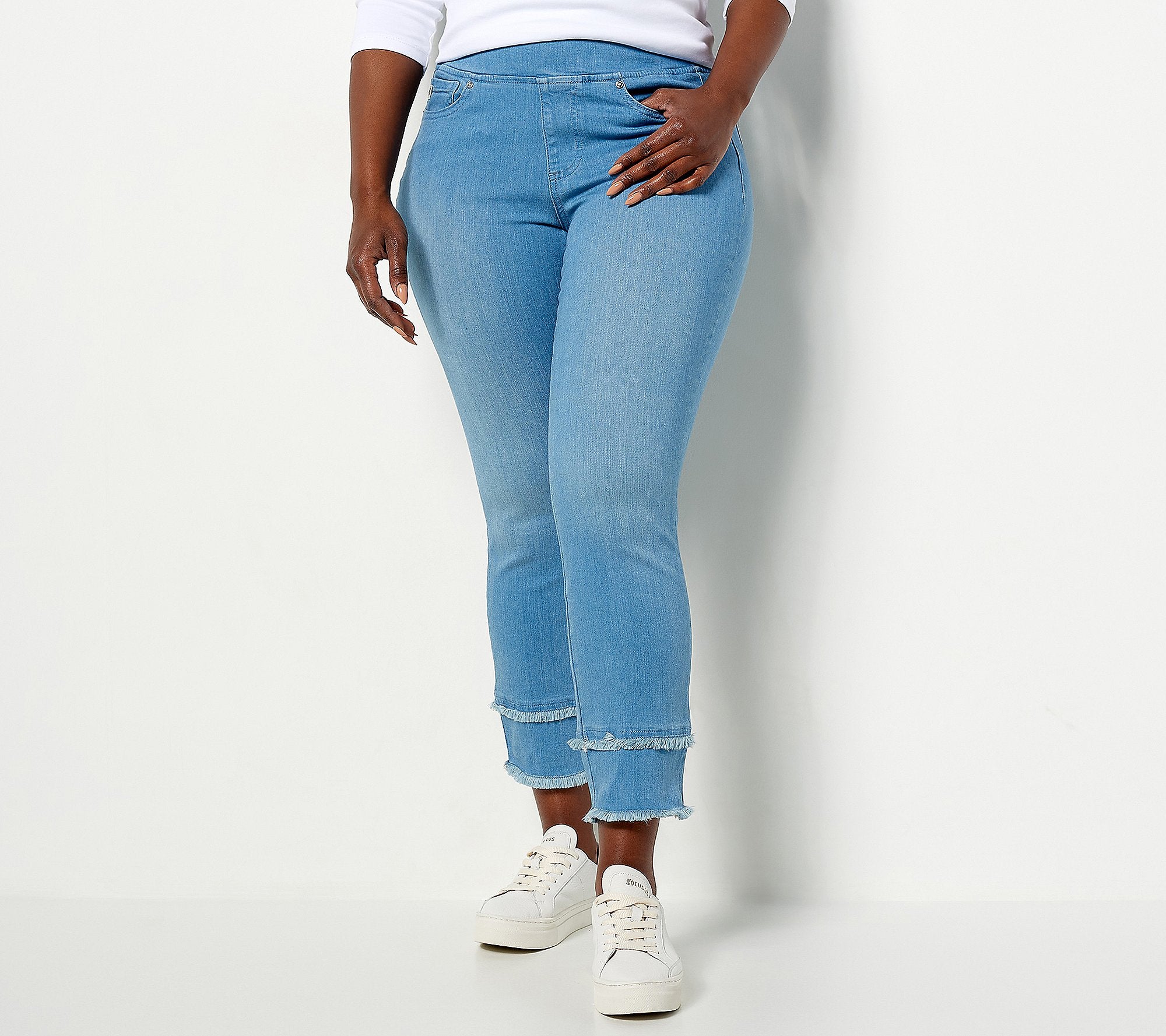 TripleLuxe Petite Denim Crop Straight
