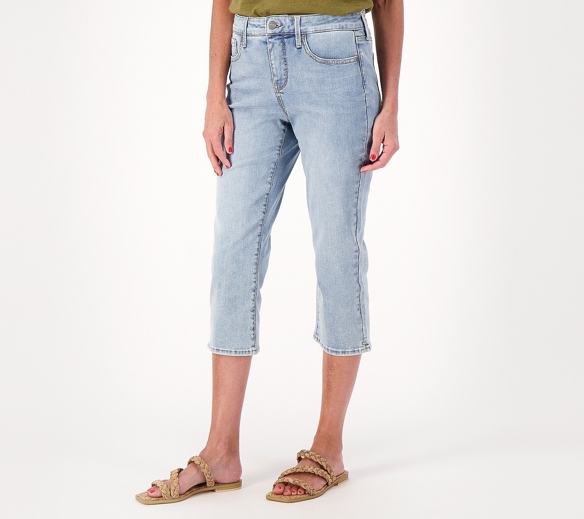 Curves 360 Slim Straight Capri Jeans