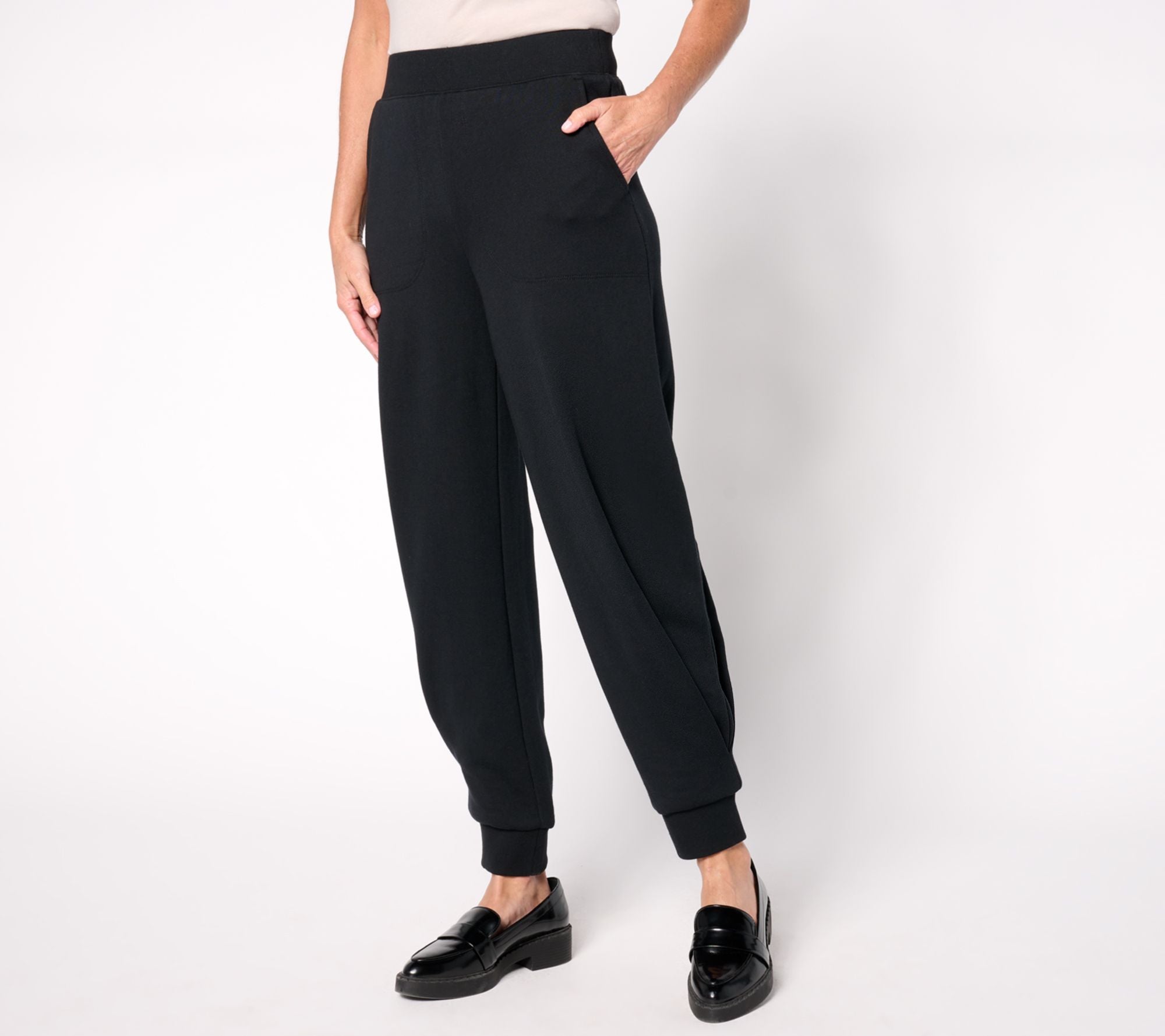 Sculpted Leg Sweatpant - Black