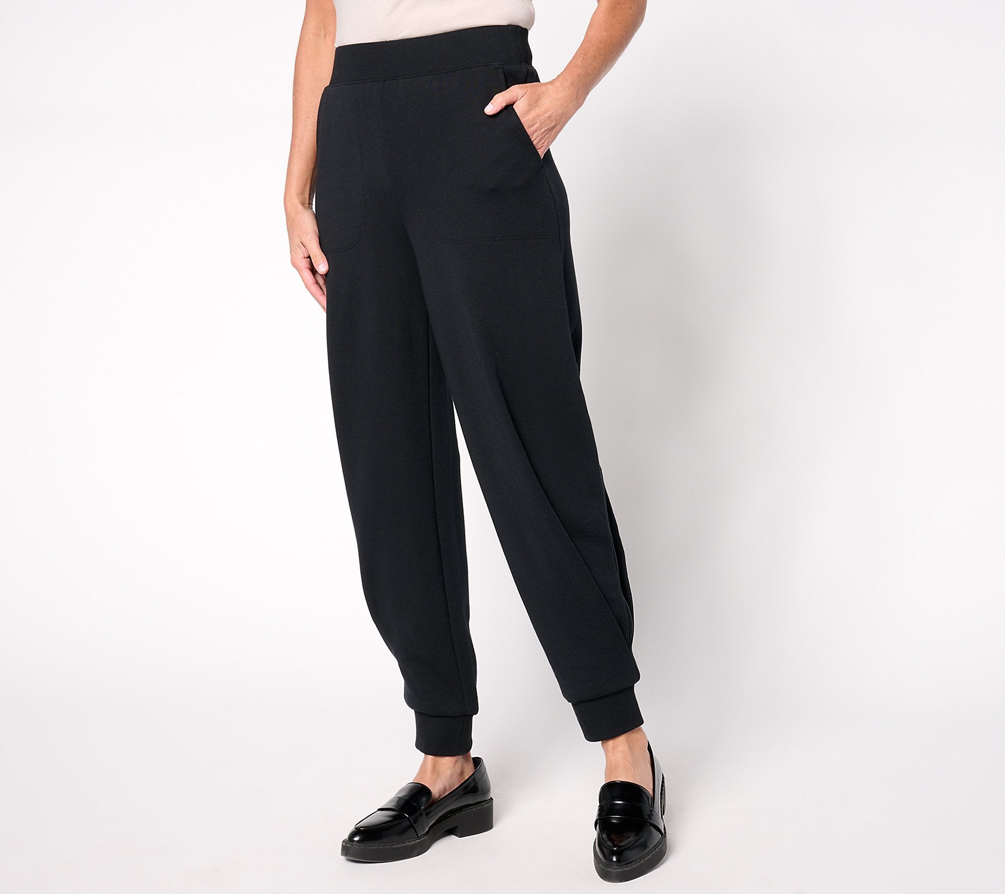 Sculpted Leg Sweatpant
