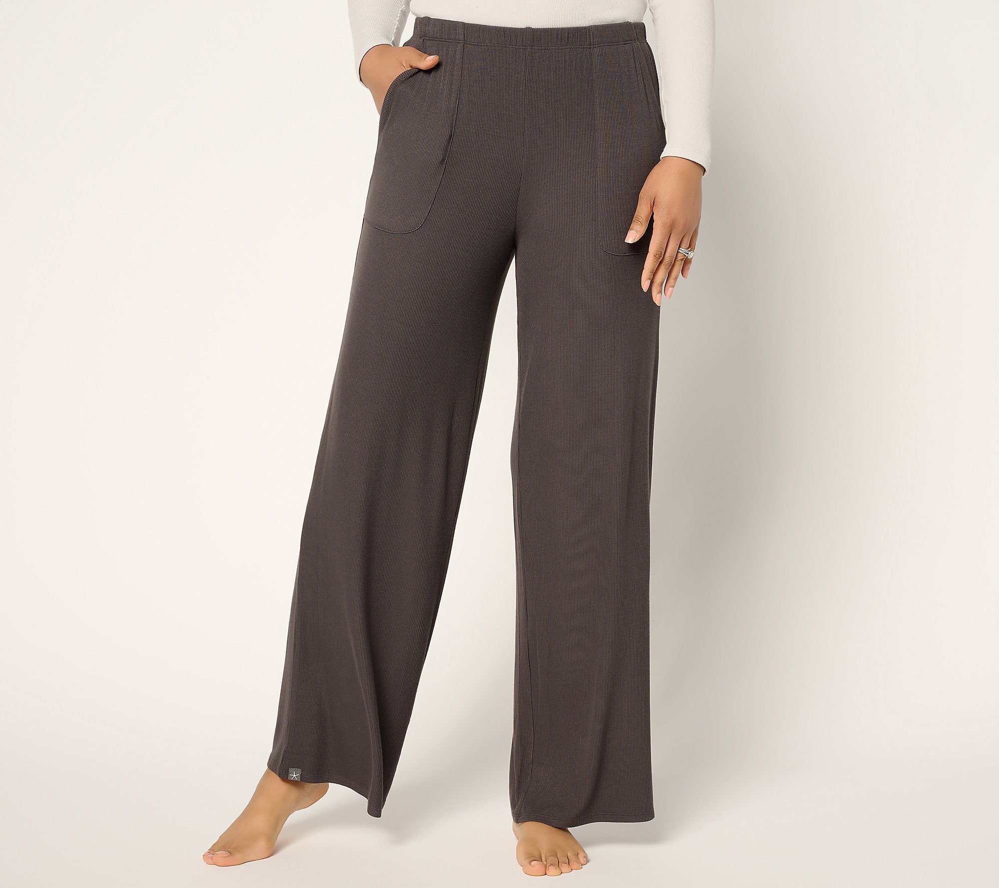 MC Ultra Soft Rib Patch Pocket Pant
