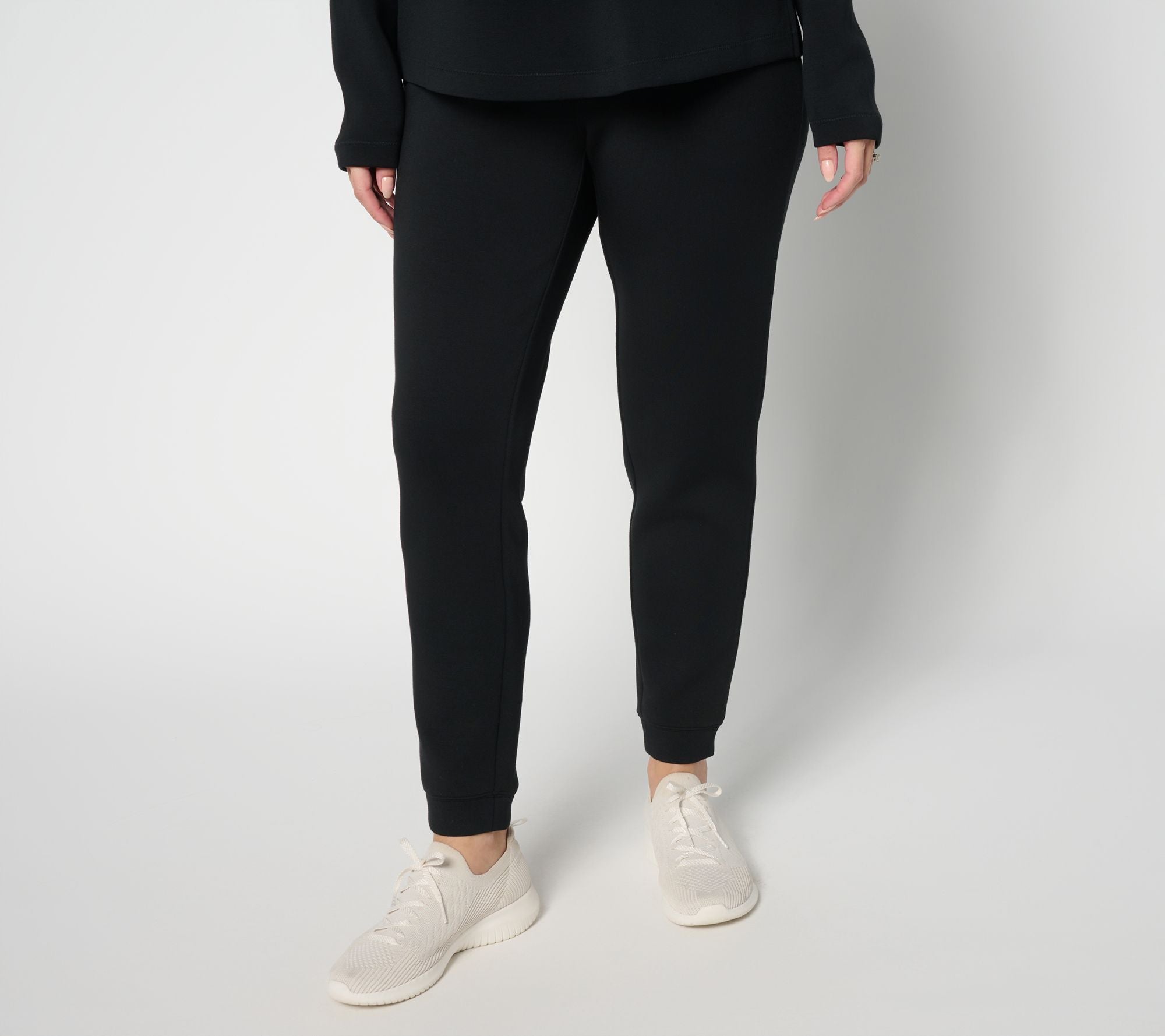 Signature Comfort Stretch Knit Tapered Ankle Pants - Black