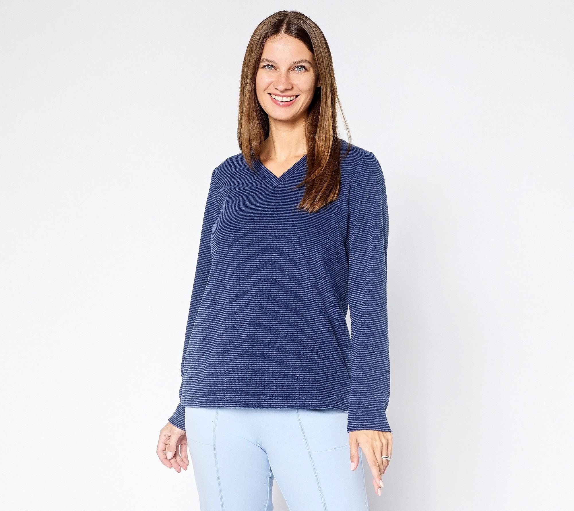 Chenille Fleece V-Neck Pullover with Pockets - Navy