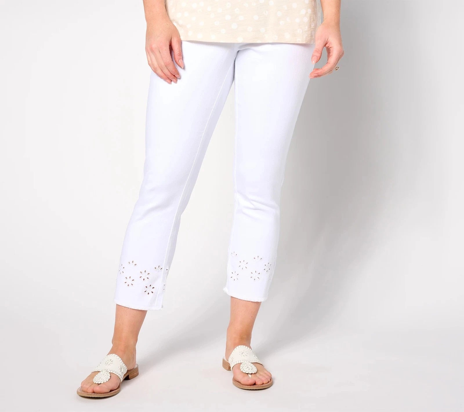 Tripleluxe Eyelet Frayed Cropped Jean